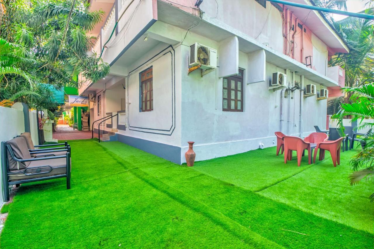 Jack'S Calangute Place Hotel Exterior photo