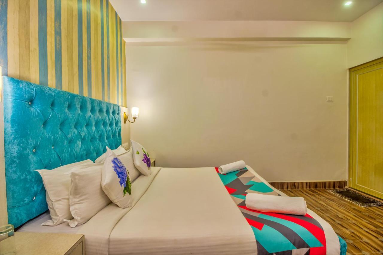 Jack'S Calangute Place Hotel Exterior photo