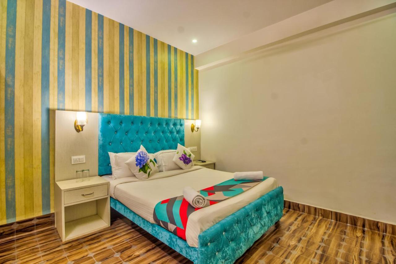 Jack'S Calangute Place Hotel Exterior photo